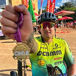 tarlis_pierre_perfil